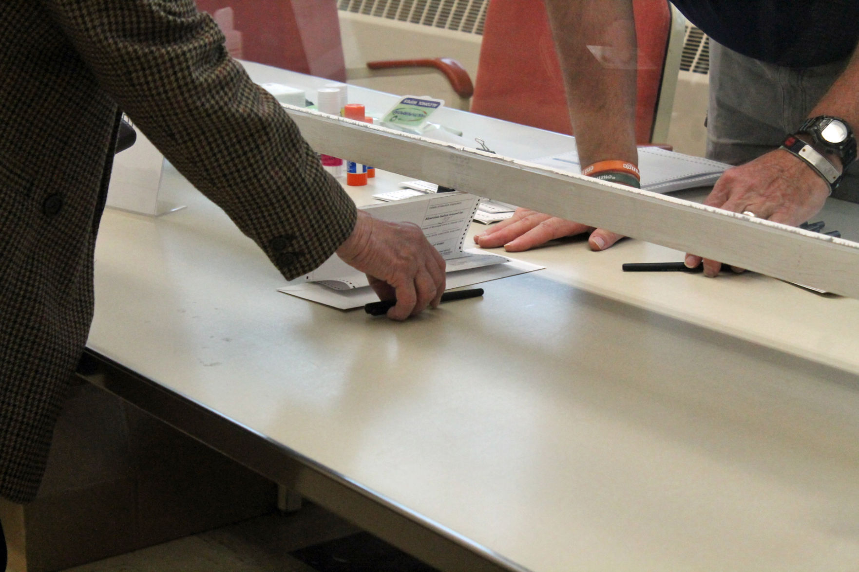 In-person absentee voting-3.jpg